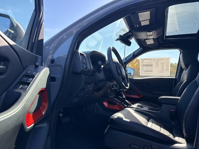 2027 Nissan Frontier Crew Cab 4x4 Long Bed PRO-4X