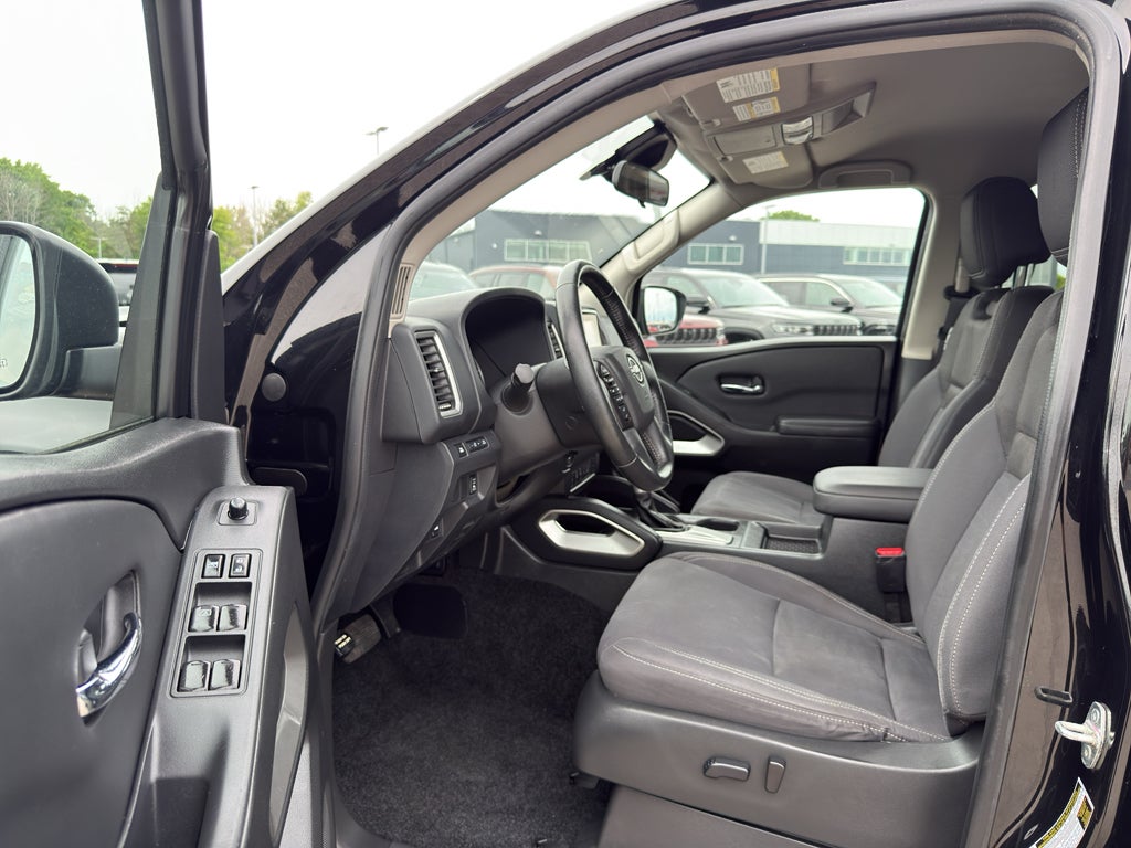 2023 Nissan Frontier Crew Cab 4x4 SV Auto Long Bed *Ltd Avail*