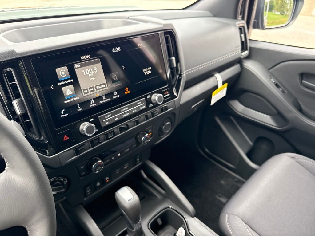 2027 Nissan Frontier Crew Cab 4x4 Long Bed SV