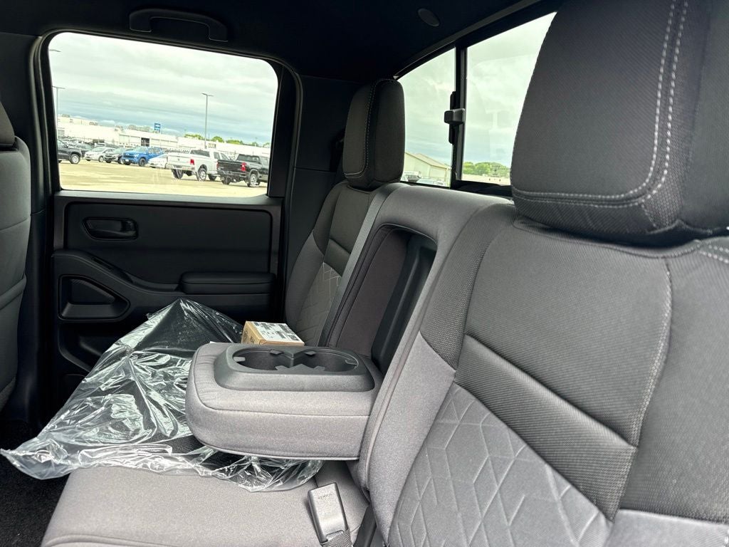 2027 Nissan Frontier Crew Cab 4x4 Long Bed SV