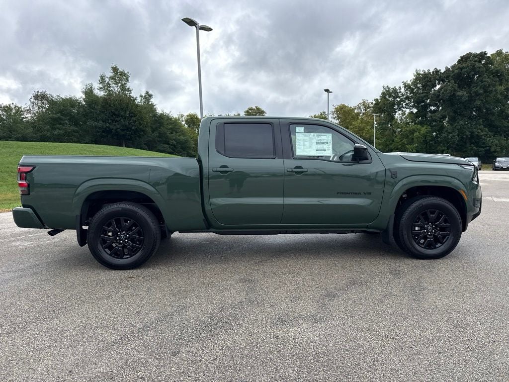 2027 Nissan Frontier Crew Cab 4x4 Long Bed SV