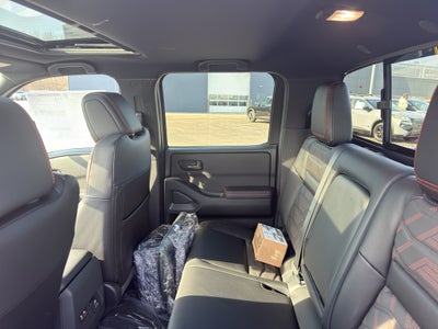 2026 Nissan Frontier Crew Cab 4x4 Long Bed PRO-4X