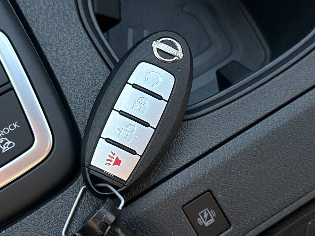 2026 Nissan Frontier Crew Cab 4x4 Long Bed PRO-4X