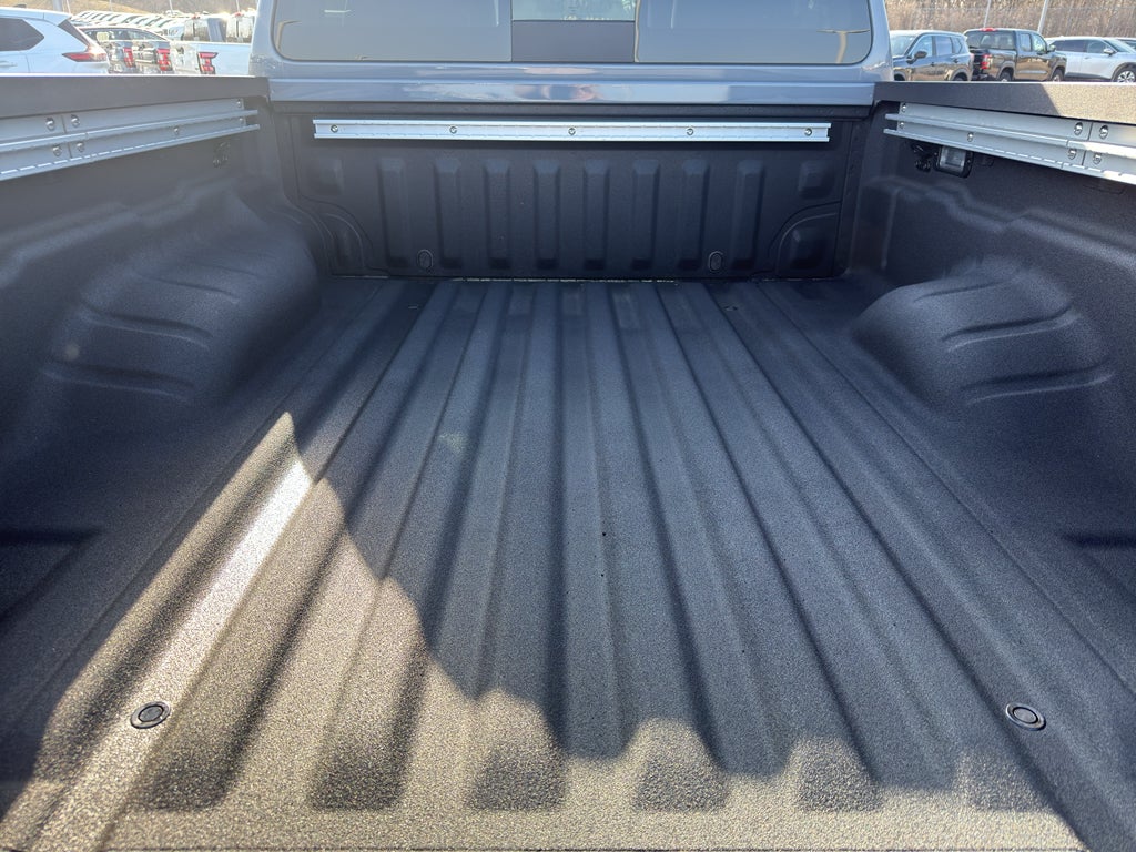 2026 Nissan Frontier Crew Cab 4x4 Long Bed PRO-4X