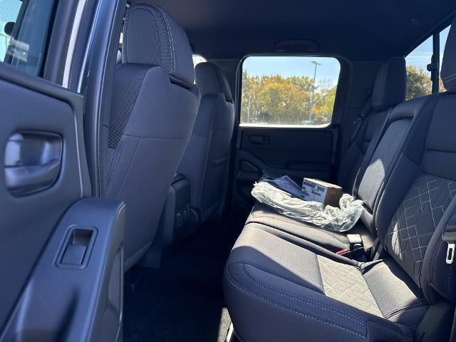 2027 Nissan Frontier Crew Cab 4x4 Long Bed SV