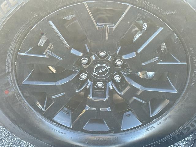 2027 Nissan Frontier Crew Cab 4x4 Long Bed SV