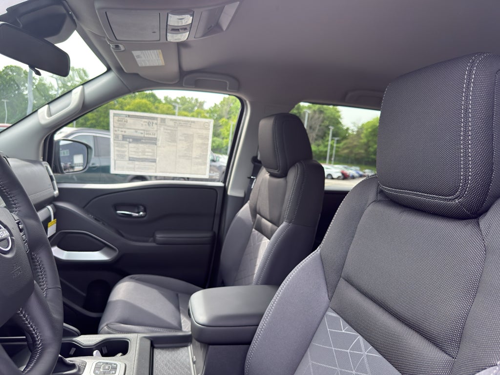 2026 Nissan Frontier Crew Cab 4x4 Long Bed SV
