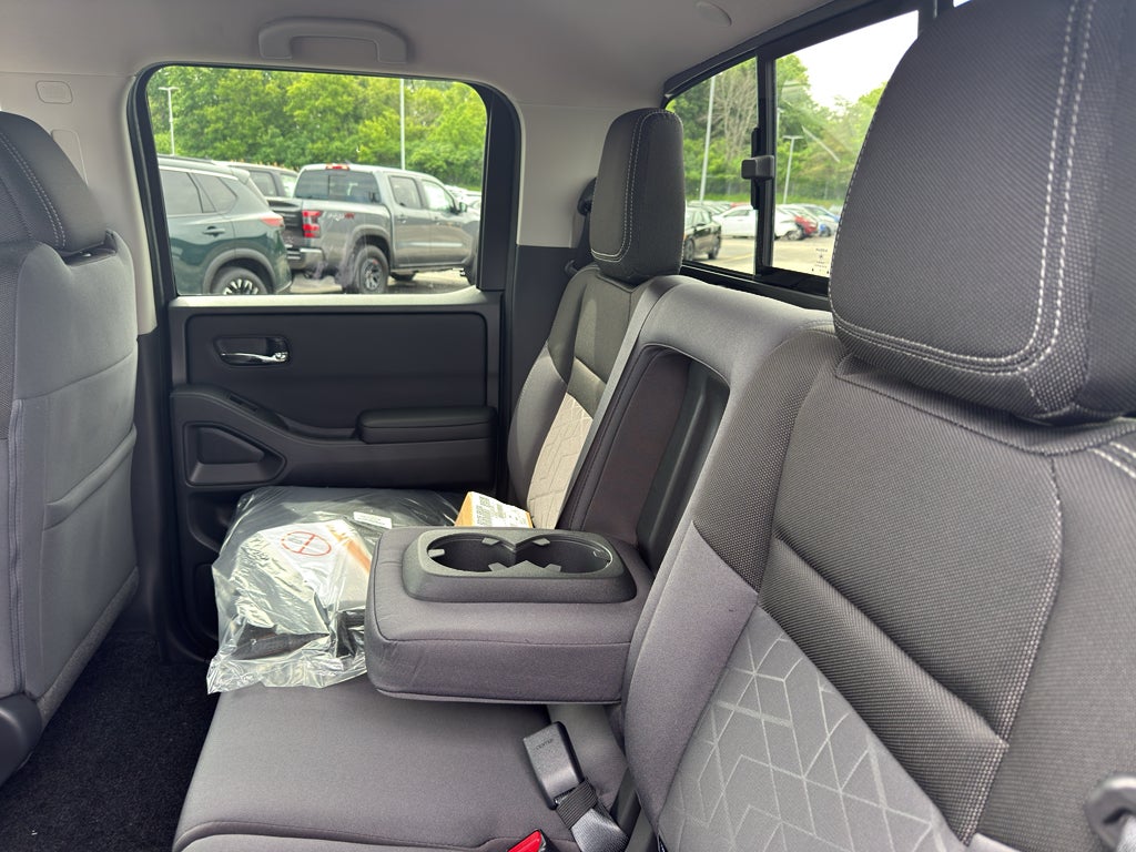 2026 Nissan Frontier Crew Cab 4x4 Long Bed SV