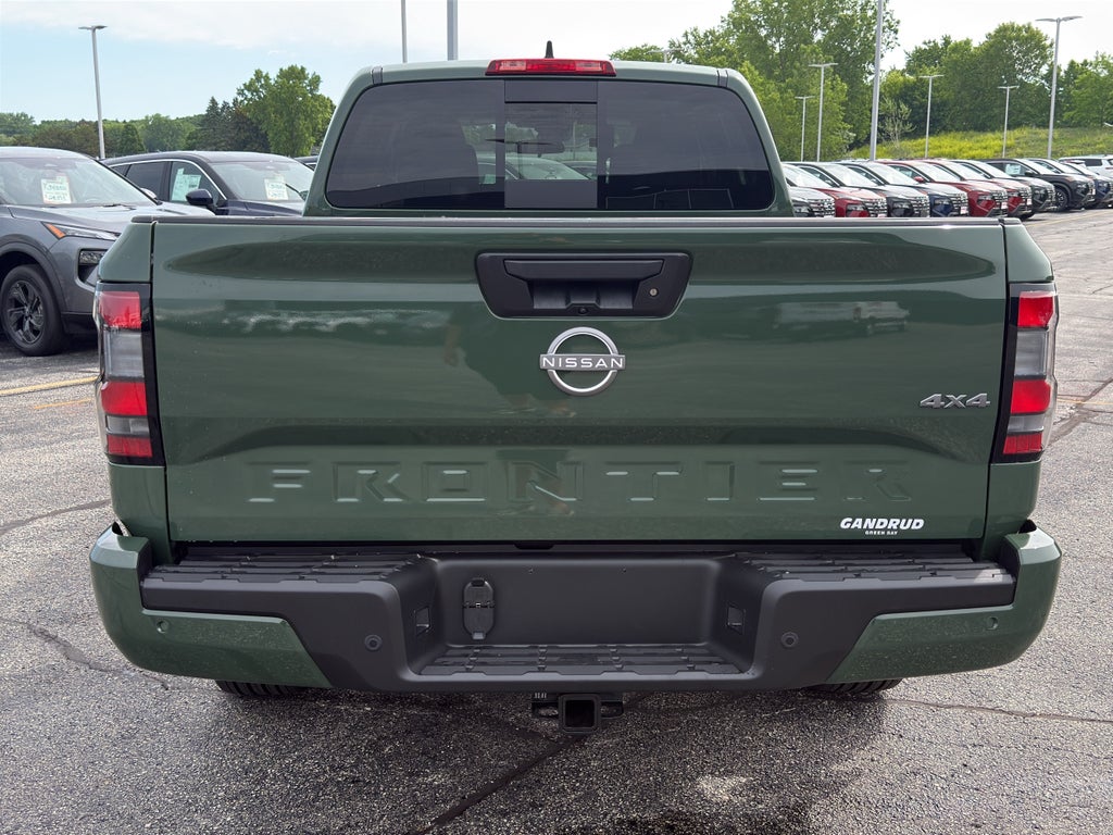 2026 Nissan Frontier Crew Cab 4x4 Long Bed SV