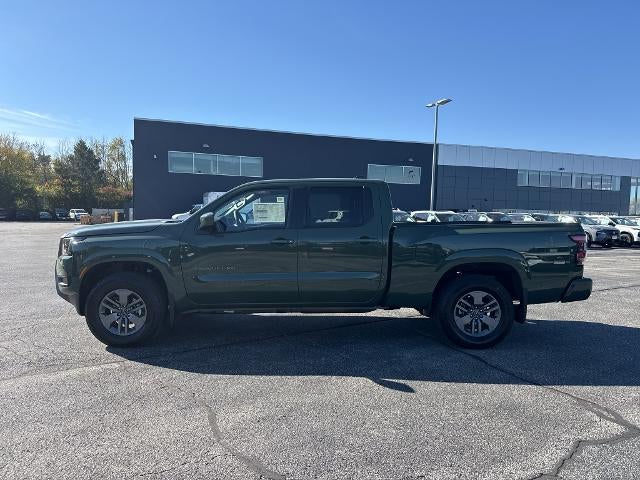 2027 Nissan Frontier Crew Cab 4x4 Long Bed SV