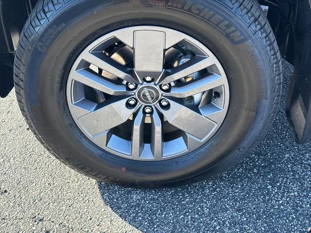 2027 Nissan Frontier Crew Cab 4x4 Long Bed SV