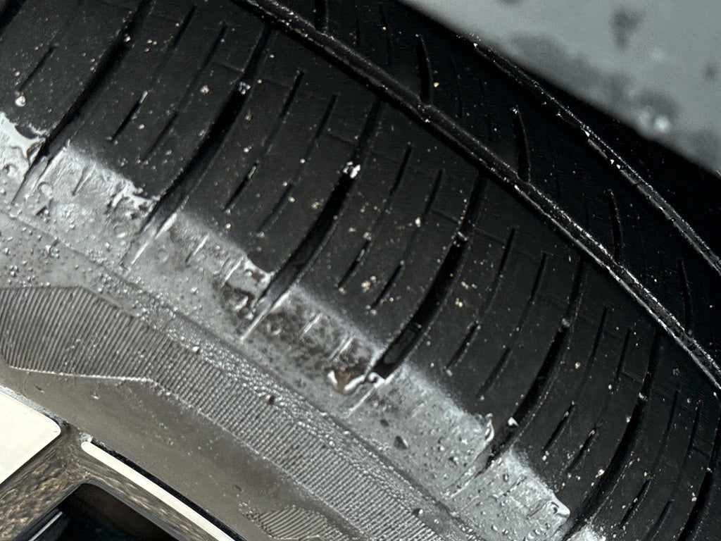 2024 Volkswagen Atlas 2.0T SE w/Technology 4MOTION