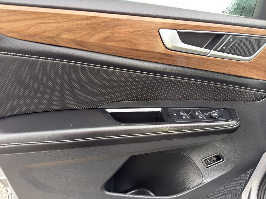 2024 Volkswagen Atlas 2.0T SE w/Technology 4MOTION