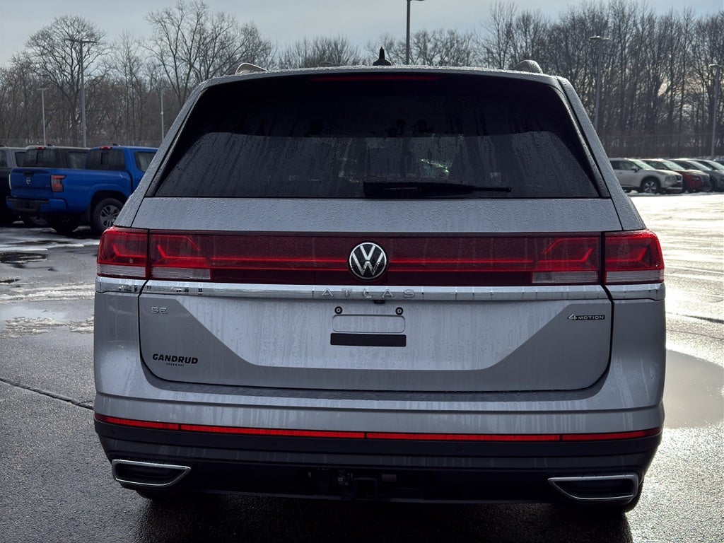 2024 Volkswagen Atlas 2.0T SE w/Technology 4MOTION