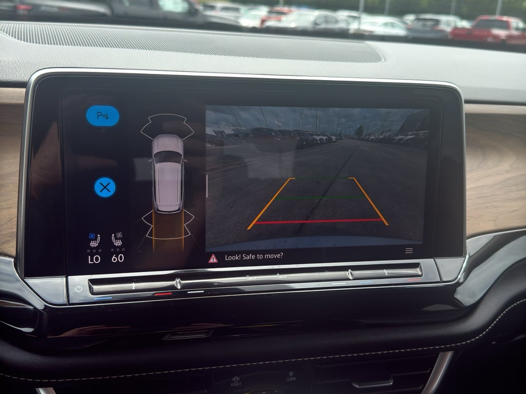 2024 Volkswagen Atlas 2.0T SE w/Technology 4MOTION