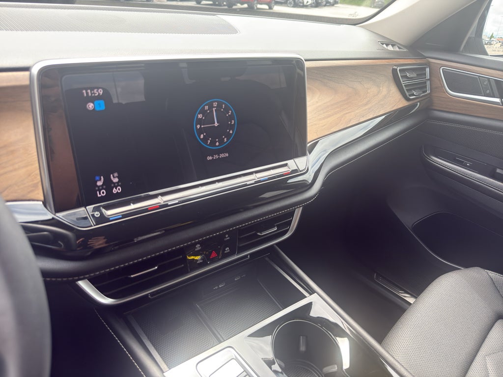 2024 Volkswagen Atlas 2.0T SE w/Technology 4MOTION