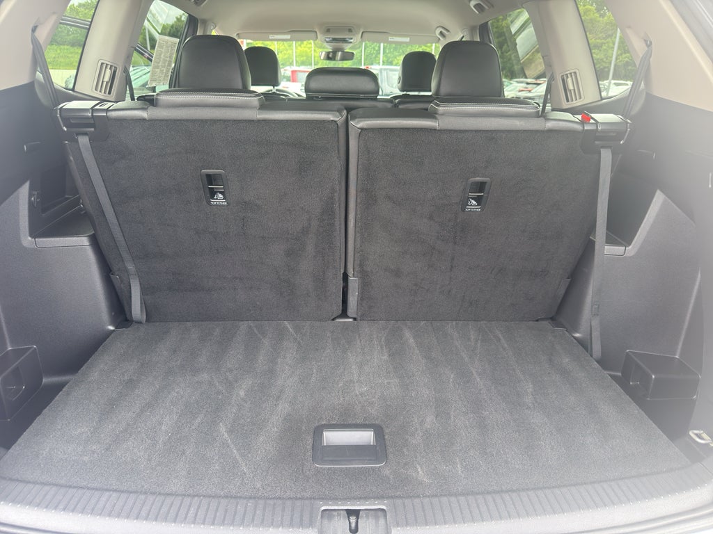 2024 Volkswagen Atlas 2.0T SE w/Technology 4MOTION