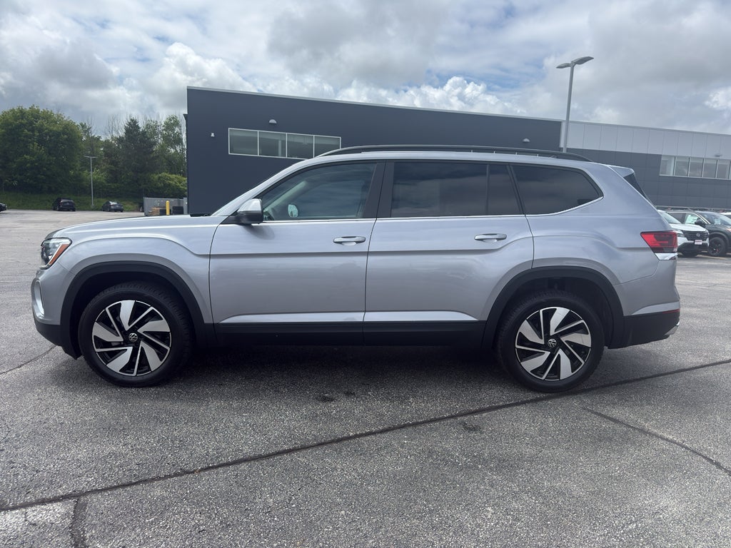2024 Volkswagen Atlas 2.0T SE w/Technology 4MOTION