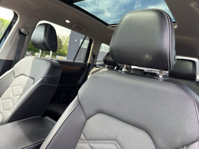 2024 Volkswagen Atlas 2.0T SE w/Technology 4MOTION