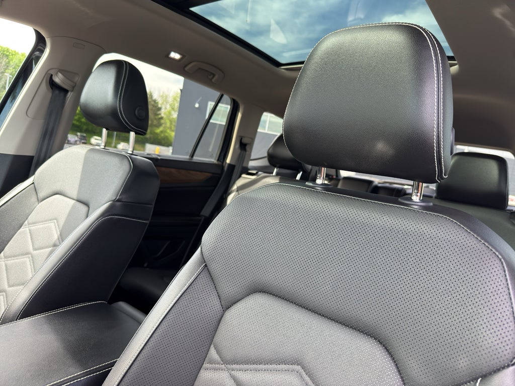 2024 Volkswagen Atlas 2.0T SE w/Technology 4MOTION