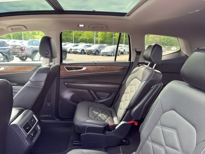 2024 Volkswagen Atlas 2.0T SE w/Technology 4MOTION