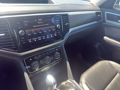 2023 Volkswagen Atlas 3.6L V6 SE w/Technology 4MOTION
