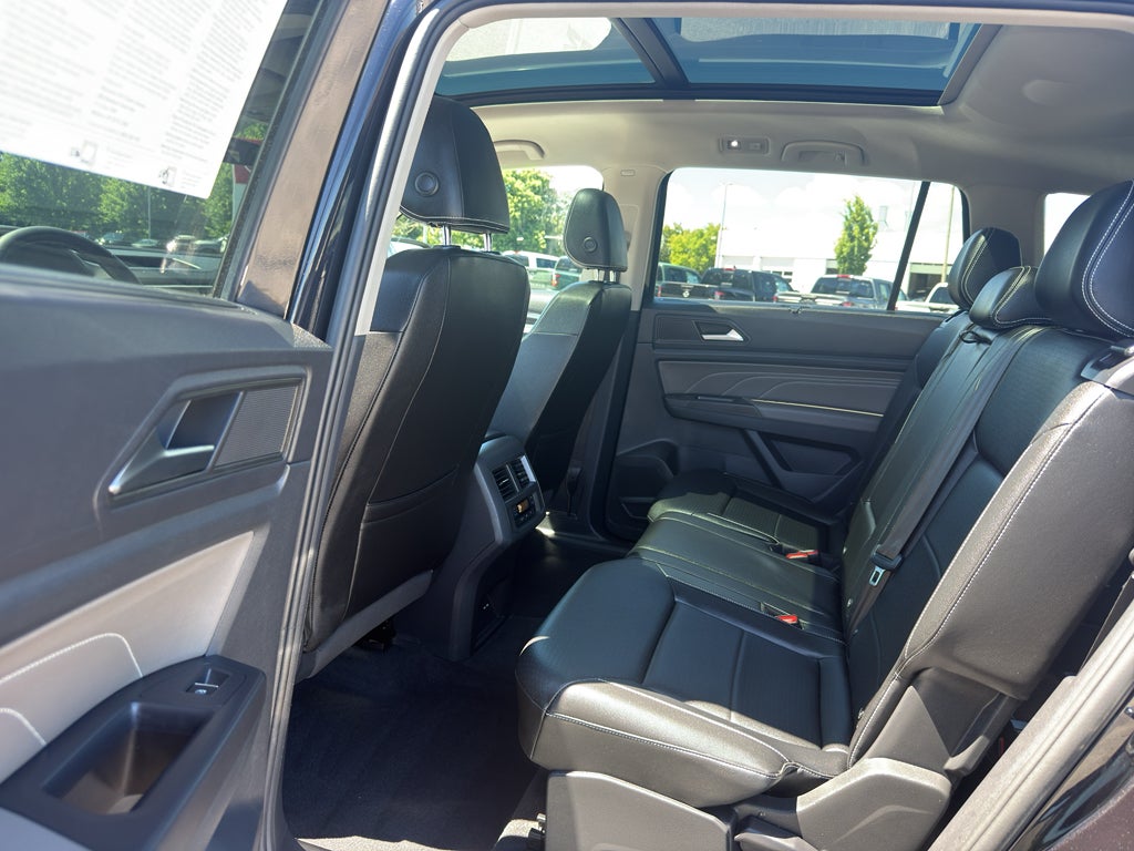 2023 Volkswagen Atlas 3.6L V6 SE w/Technology 4MOTION