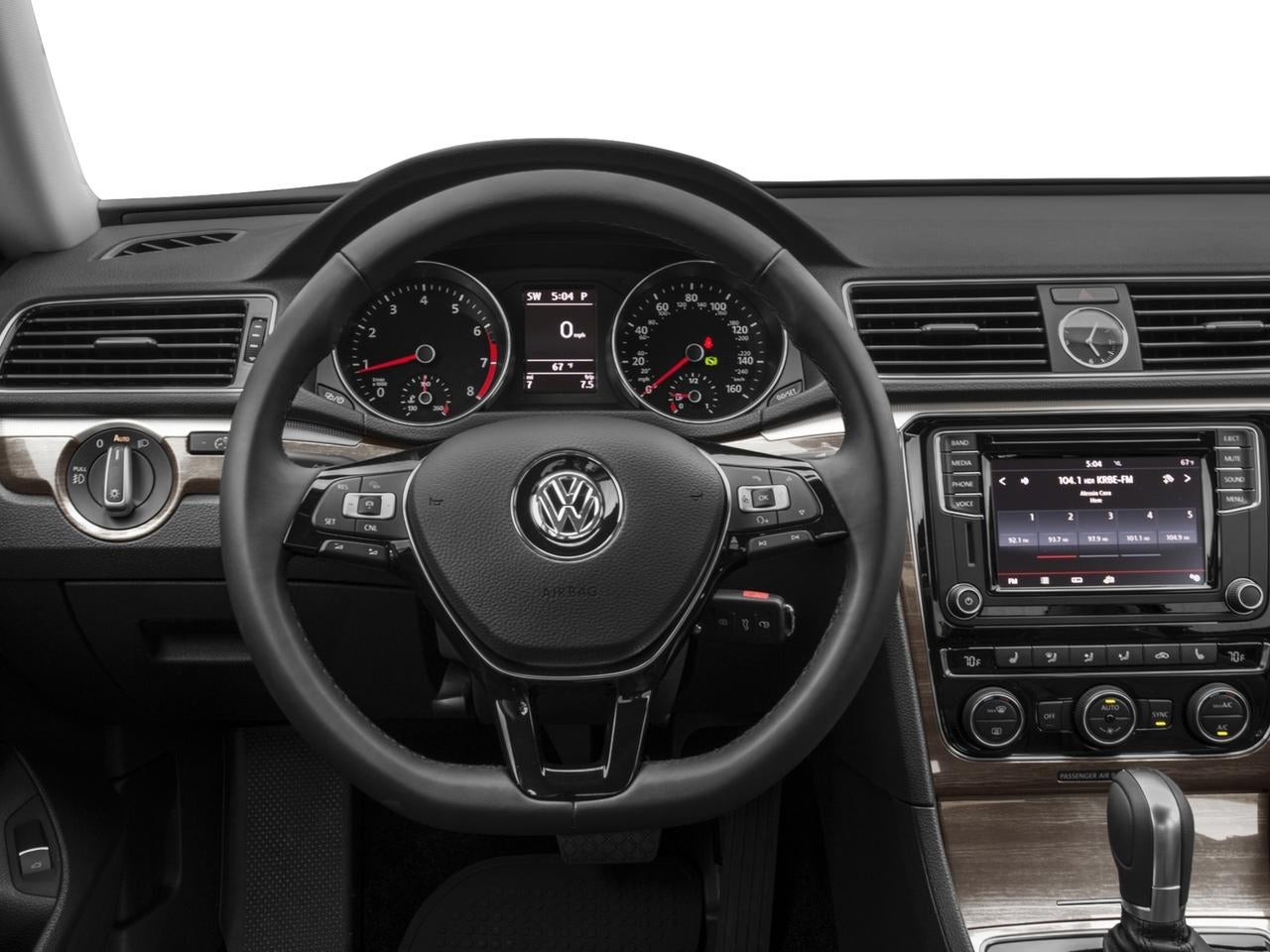 2017 Volkswagen Passat 1.8T SE Auto