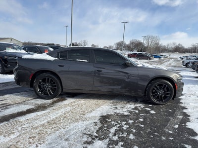 2019 Dodge Charger SXT AWD