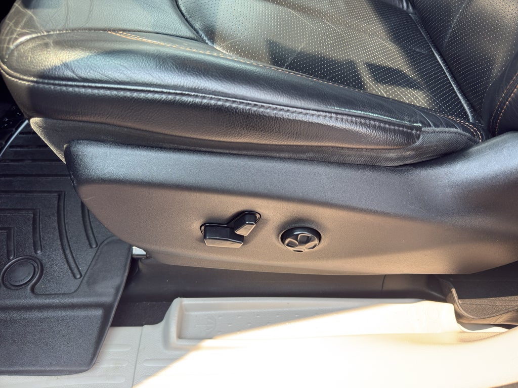 2018 Chrysler Pacifica Touring L FWD