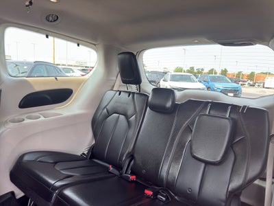 2018 Chrysler Pacifica Touring L FWD