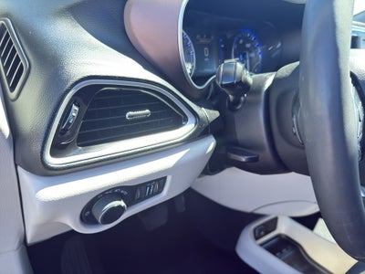 2024 Chrysler Voyager LX FWD