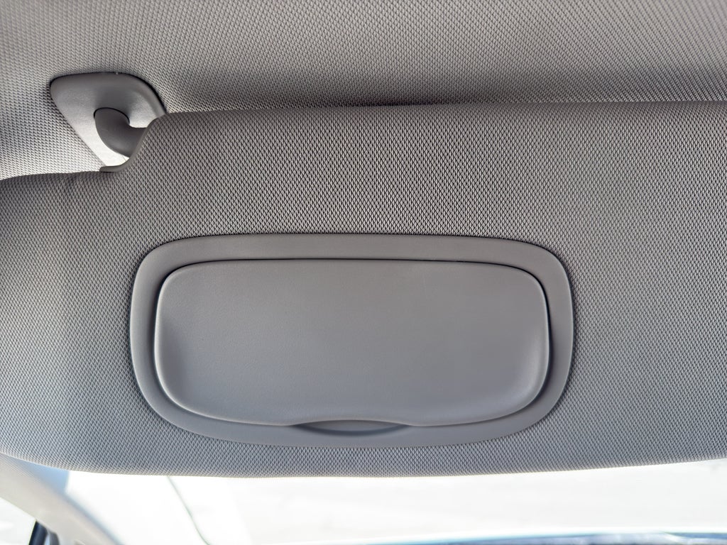 2024 Chrysler Voyager LX FWD