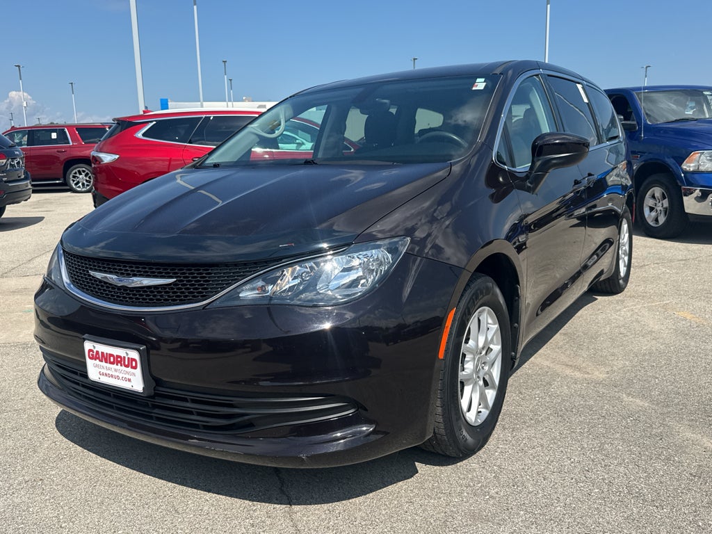 2017 Chrysler Pacifica Touring FWD