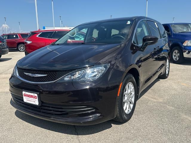 2017 Chrysler Pacifica Touring FWD
