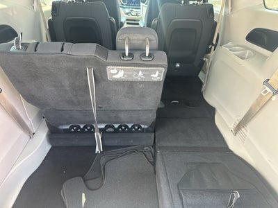 2017 Chrysler Pacifica Touring FWD