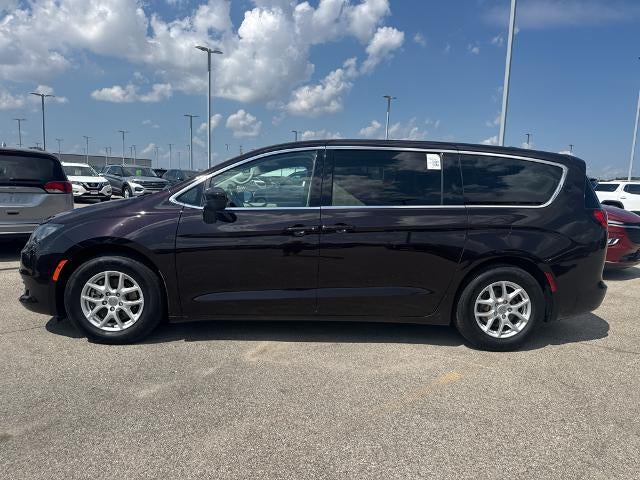 2017 Chrysler Pacifica Touring FWD