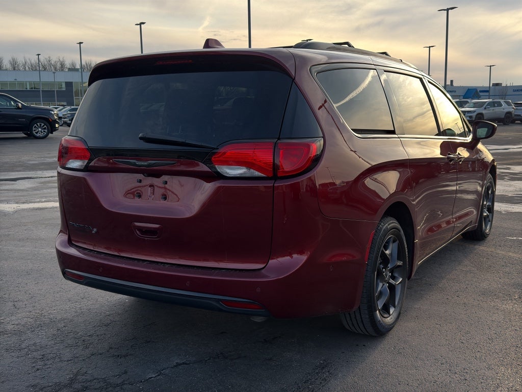 2020 Chrysler Pacifica Touring L Plus FWD