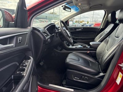 2016 Ford Edge 4dr Titanium AWD