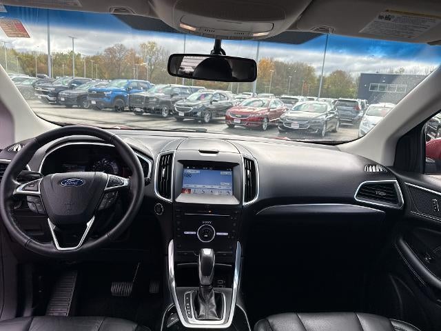 2016 Ford Edge 4dr Titanium AWD