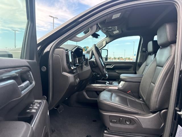 2025 Chevrolet Silverado 2500 HD Crew Cab Standard Box 4-Wheel Drive LTZ