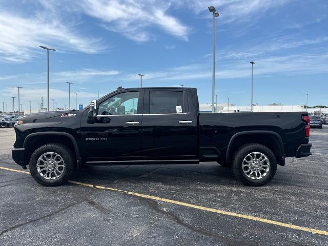 2025 Chevrolet Silverado 2500 HD Crew Cab Standard Box 4-Wheel Drive LTZ