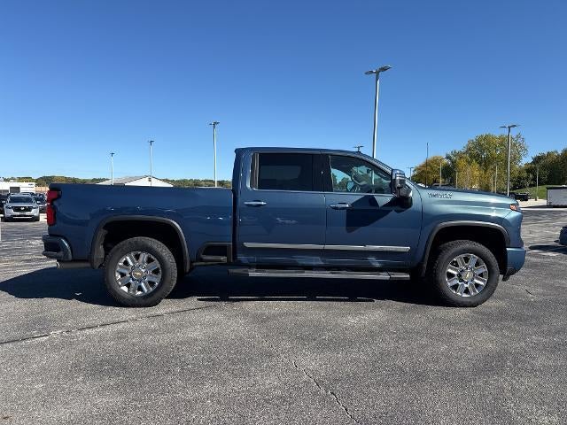 2026 Chevrolet Silverado 2500 HD Crew Cab Standard Box 4-Wheel Drive High Country