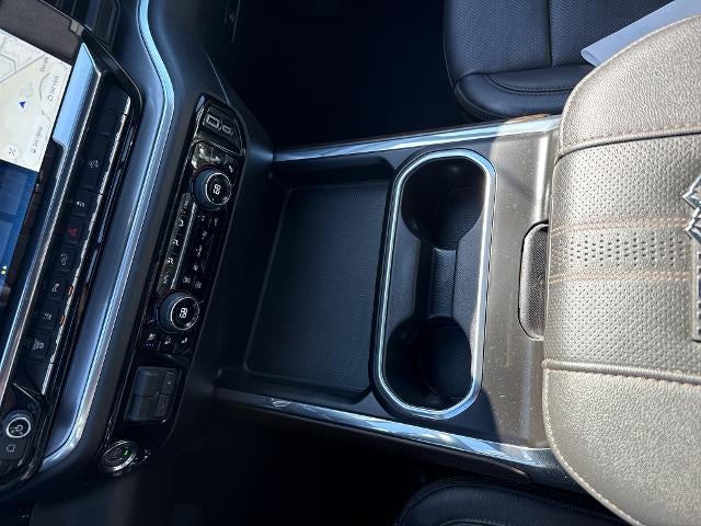2026 Chevrolet Silverado 2500 HD Crew Cab Standard Box 4-Wheel Drive High Country