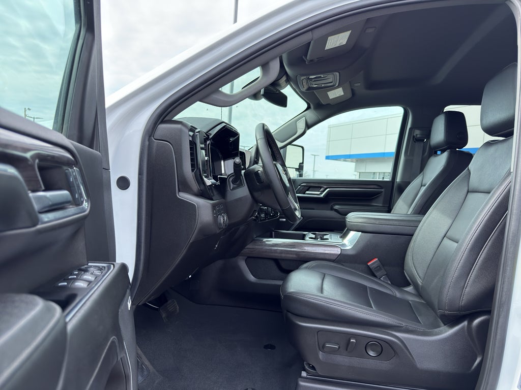 2024 Chevrolet Silverado 2500 HD Crew Cab Standard Box 4-Wheel Drive LTZ