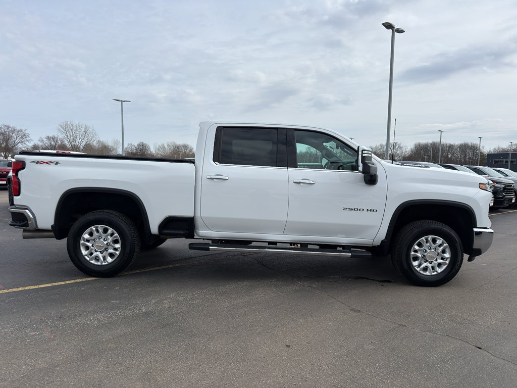 2024 Chevrolet Silverado 2500 HD Crew Cab Standard Box 4-Wheel Drive LTZ