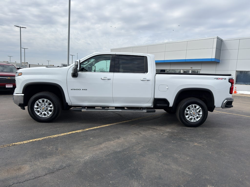 2024 Chevrolet Silverado 2500 HD Crew Cab Standard Box 4-Wheel Drive LTZ