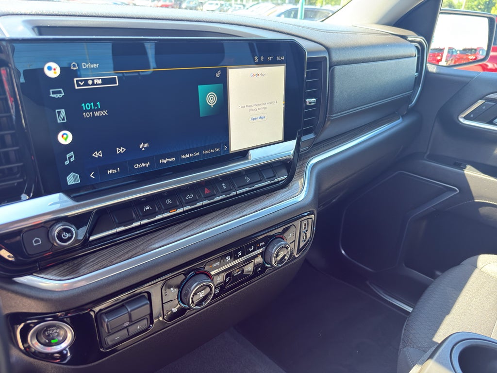 2022 Chevrolet Silverado 1500 Crew Cab Short Box 4-Wheel Drive LT 1LT
