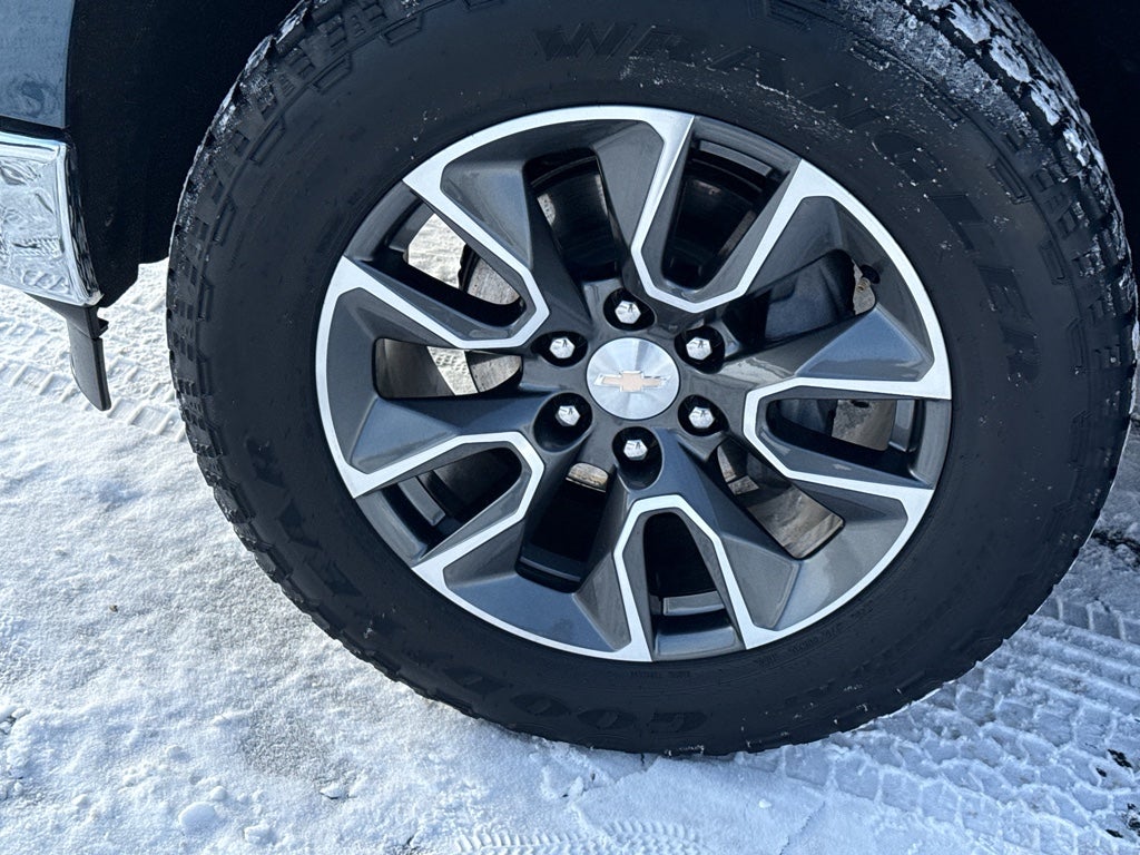 2024 Chevrolet Silverado 1500 Crew Cab Short Box 4-Wheel Drive LT 1LT