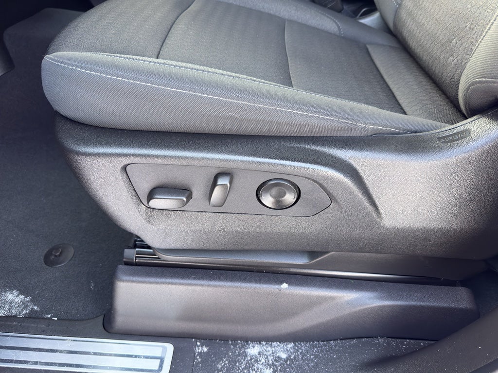 2024 Chevrolet Silverado 1500 Crew Cab Short Box 4-Wheel Drive LT 1LT